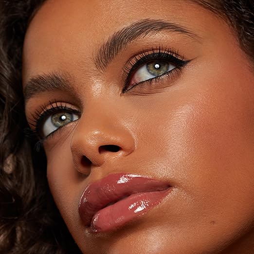 Precise felt tip, long wear liner